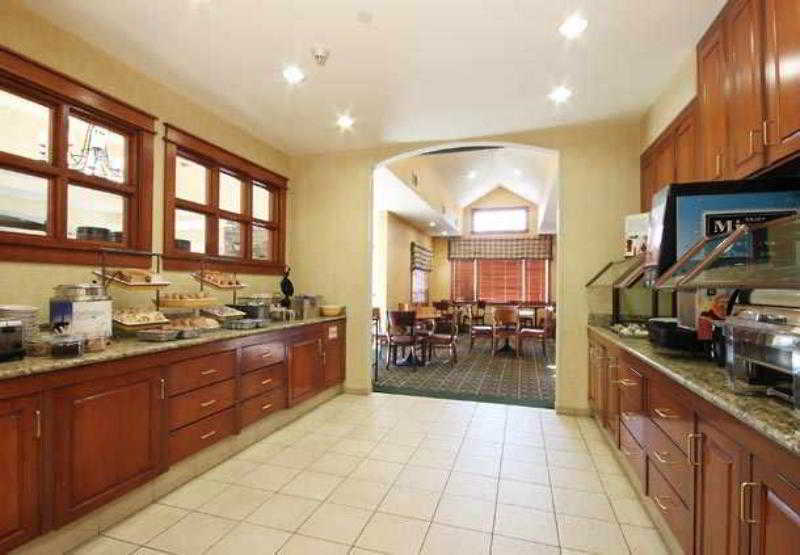 Residence Inn By Marriott Las Vegas Stadium Area Restaurant photo